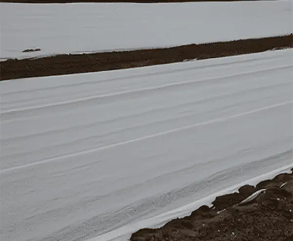 Caratteristiche specifiche dei geotessili non tessuti utilizzati nei progetti di tunnel Caratteristiche specifiche dei geotessili non tessuti utilizzati nei progetti di tunnel