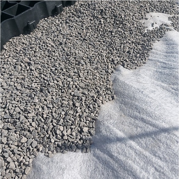 Short fiber needle punched nonwoven PP geotextile for tunnel embankment